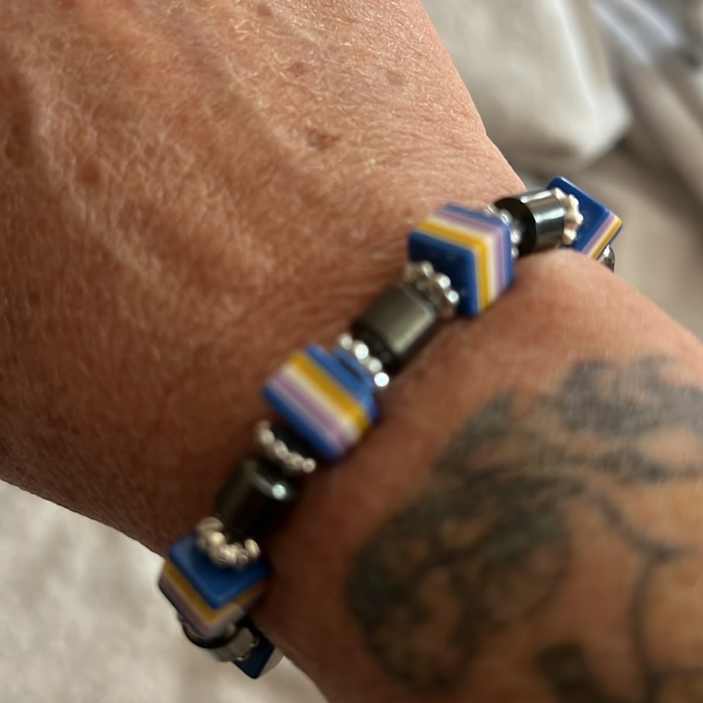 Colorful hematite barrel Beaded Bracelet - Picture 2 of 2